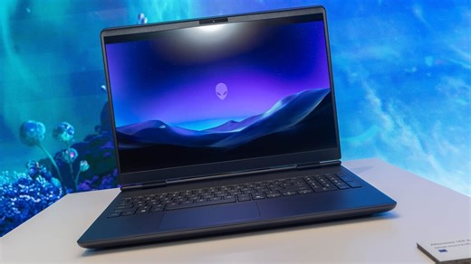 Alienware Beams OLED Back Into Its Laptops, Alongside New Intel 'Arrow Lake' CPUs