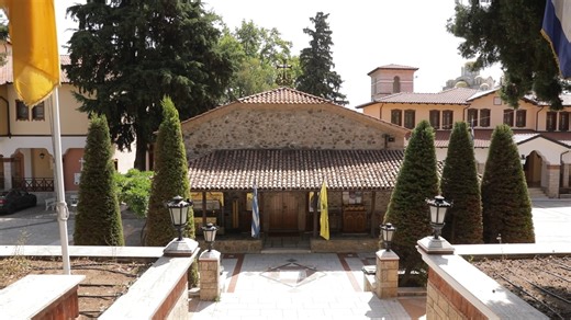 Mănăstirea Panagia Dovra din orașul Veria, Grecia, este un adevărat popas duhovnicesc pentru orice pelerin dornic de rugăciune și liniștire. #Pelerini #Grecia #manastireortodoxa | TRINITAS TV