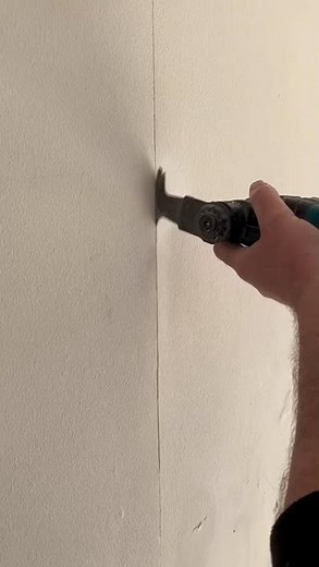 Rising Damp Day: Another Day, Another Damp Wall-Let’s Cut It Out!