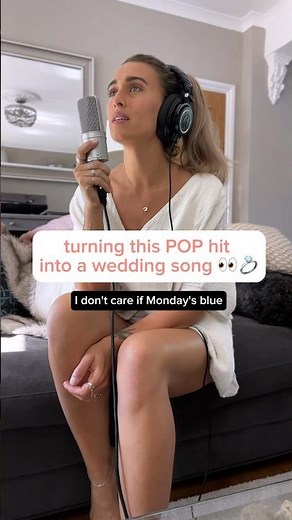 FRIDAY I’M IN LOVE 💍 acoustic wedding version