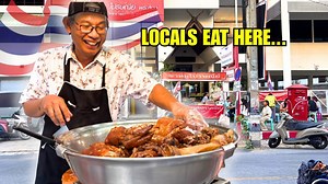 No Tourists, Only Locals Eat Here... Everything Under $2 Chiang Mai Street Food Tour