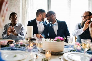 100 Best Love Songs of All Time: The Ultimate Romantic Playlist for Your Wedding