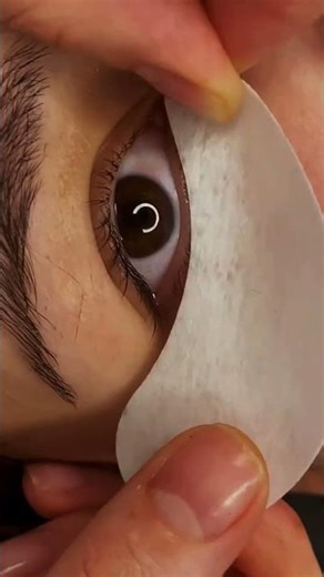 Luxury is in the details. ✨👁️ (The Art of Isolation)