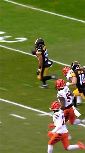 HUGE RUN BY JAYLEN WARREN #CINvsPIT on CBS