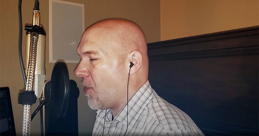 Tim Storms Holds the World Record for Lowest Vocal Note, Here’s Him Singing ‘Lonesome Road’