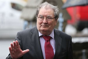 Tributes paid to former SDLP leader John Hume