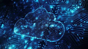 Edge Computing Vs. Cloud Computing: Key Differences [2024 Edition]