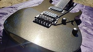 Ibanez RGT42 Black Pearl 2004 Korea Neck Through guitar close up video demonstration