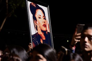 10 Selena Music Videos To Celebrate The Tejano Singer 25 Years After Her Death